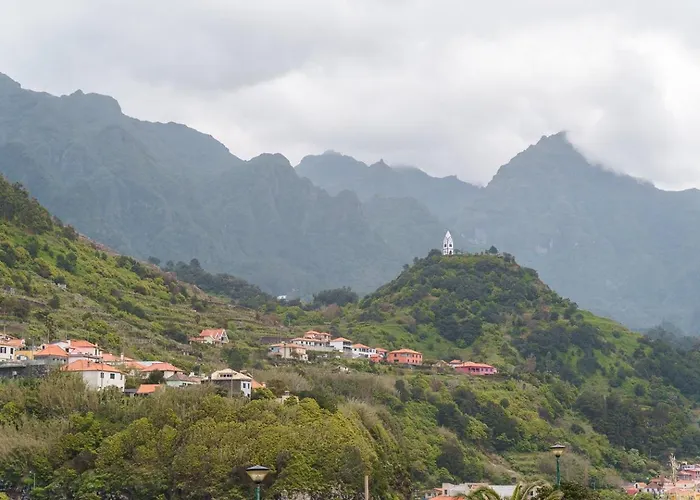 公寓 Guestready - Scenic Retreat With Stunning Views São Vicente